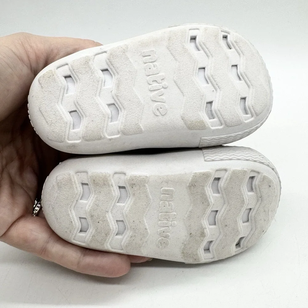 NATIVE Chamonix Quilted‎ Outdoor Baby Boots Jiffy Black/Shell White Sz 1 (Baby)